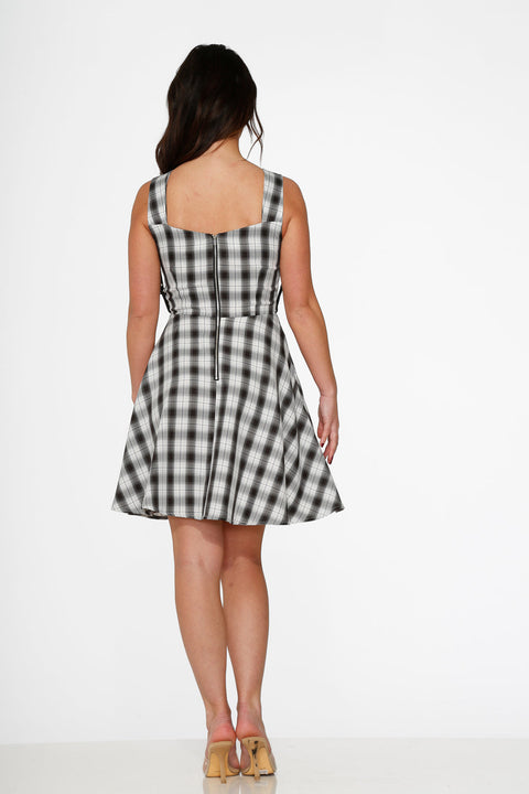 Schwarz-weiß kariertes Swingkleid-1