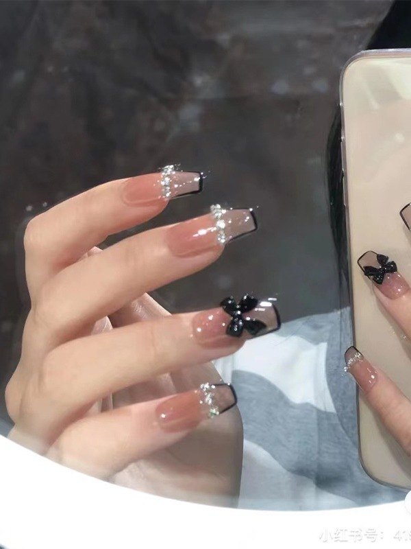 24pcs Rhinestone Chain Bow Decor Press On Nails-2